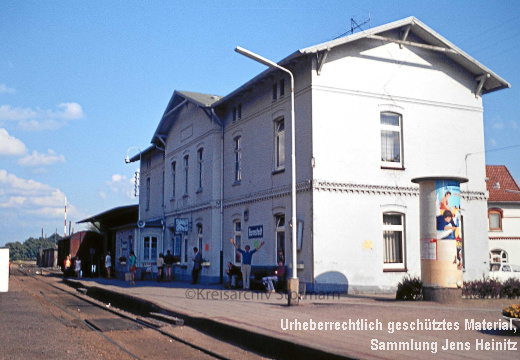 EBOE6509 Bf Barmstedt Empfangsgebäude 1973