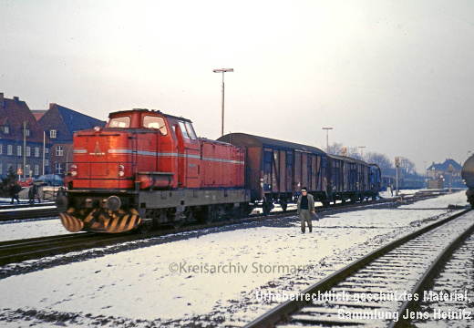 EBOE6777 Bf Oldesloe V3.023 beim Rangieren Winter-1973
